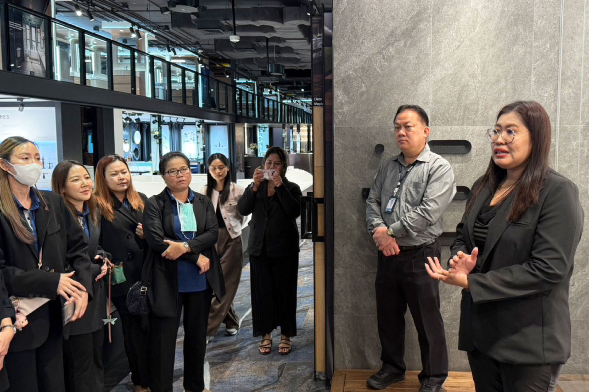 ฝ่ายขายไป DP Ceramic-15